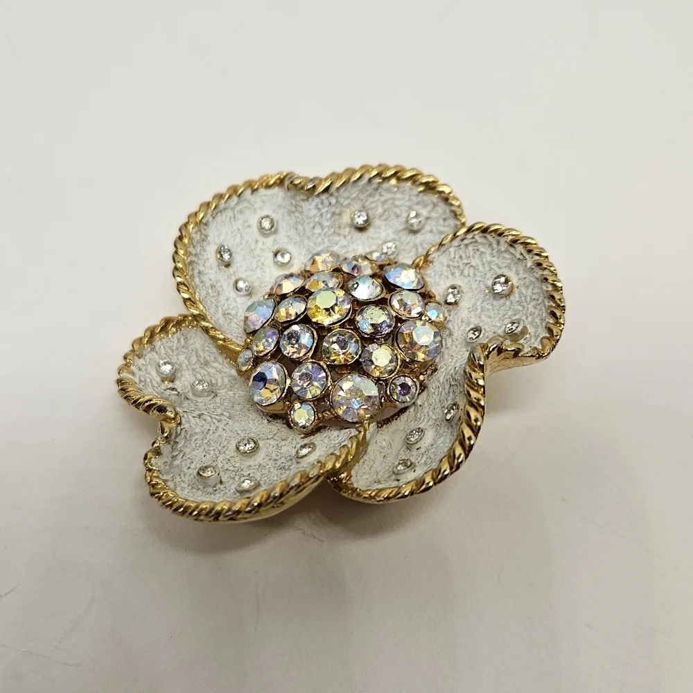 Flower Design Brooch Pin Auroro Borealis AB Crystals Rhinestones Enamel Gold